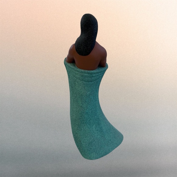 Native American-Style Embracing Couple Ceramic Sculpture - Picture 3 of 6